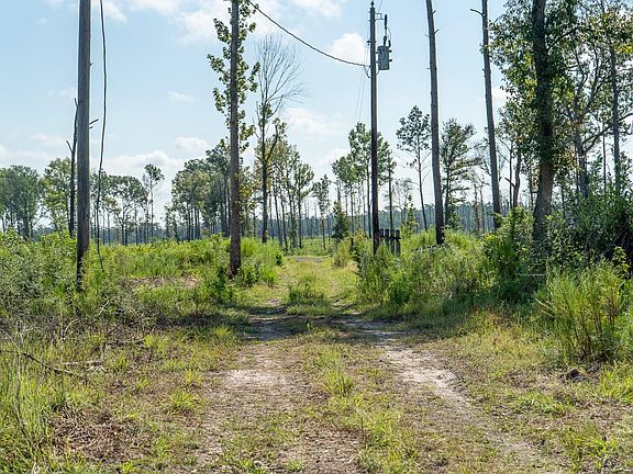 4th image of 117 County Road 33