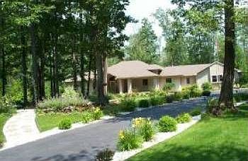 1st image of 1349 Adams Dr
