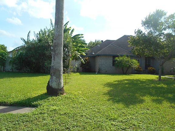 2nd image of 210 Rancho Viejo Blvd