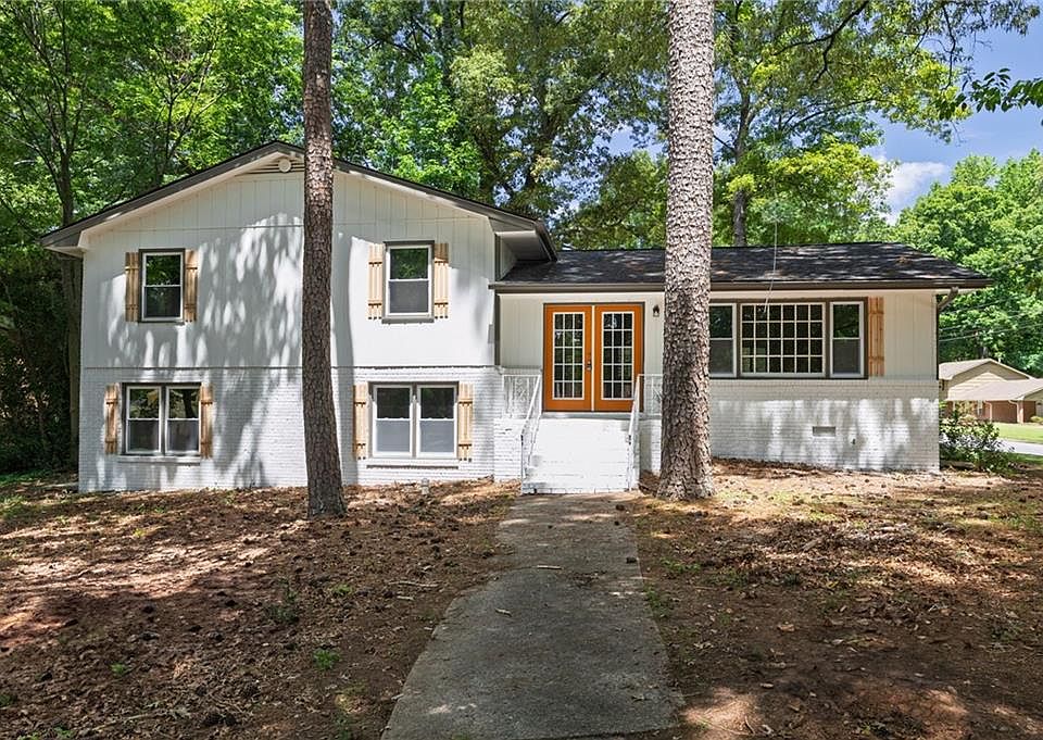 1st image of 5520 Saint Lo Ln