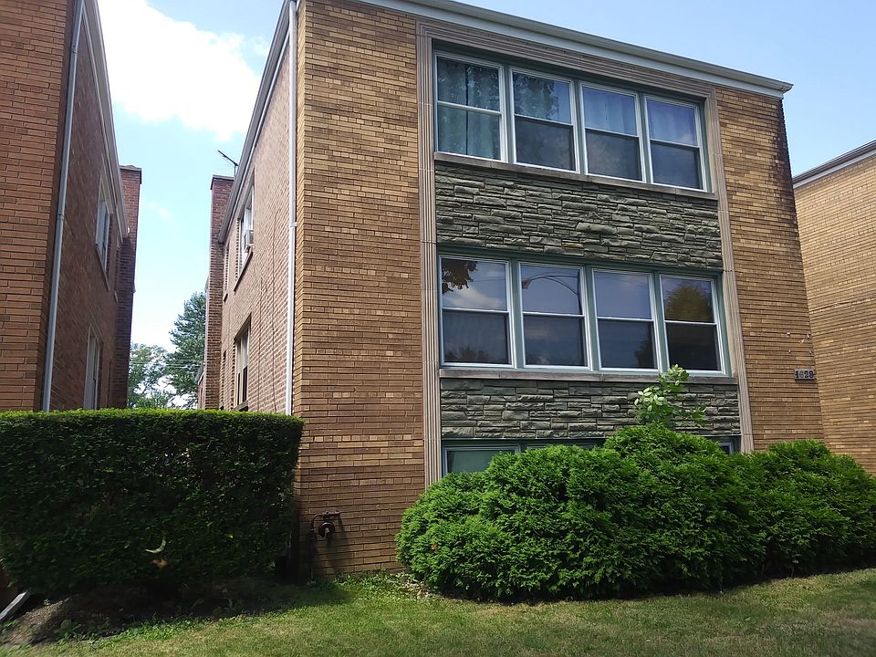 1st image of 1628 N Narragansett Ave #B