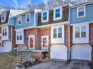 135 Spruce Ct, Pittsburgh, PA 15229