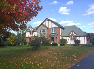501 Cortland Cir, Cheshire, CT 06410