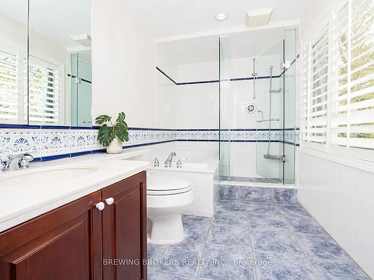 1299 Stavebank Rd — Photo 23
