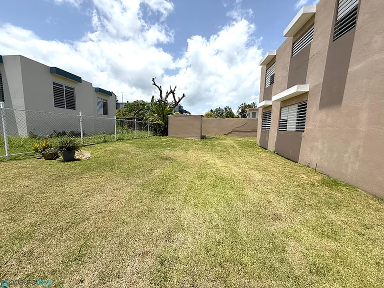 3704 Moralon — Photo 5