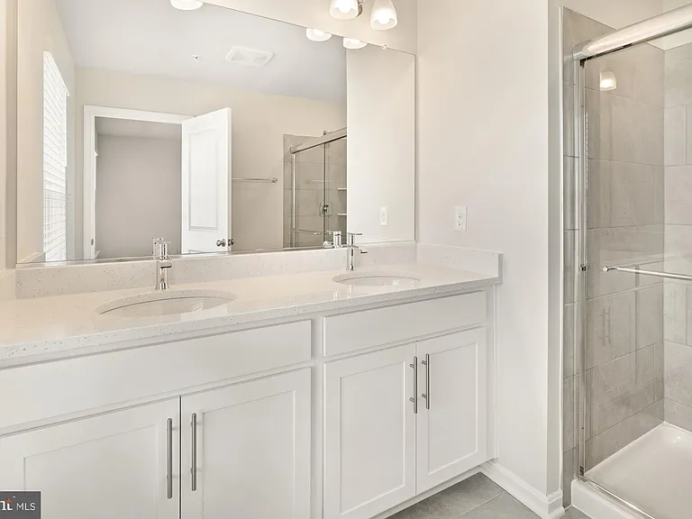 450 Herringbone Way — Photo 26