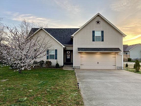4th image of 591 Tracy Ln