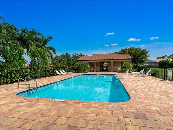 3rd image of 15156 Mille Fiore Blvd