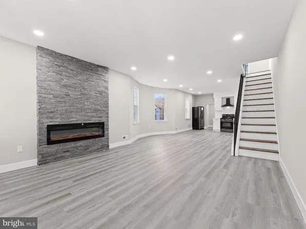 28 S 12th St, Darby, PA 19023