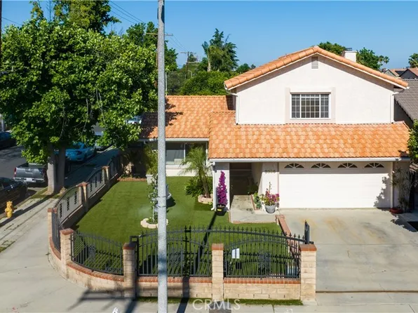 8388 Variel Ave, Canoga Park, CA 91304