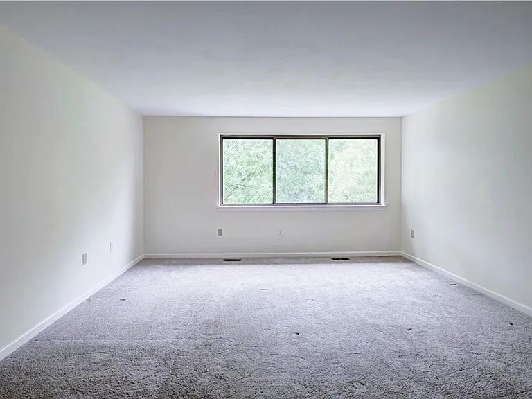 4836 Huntwood Path — Photo 11
