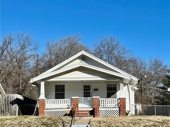 605 Green St, Saint Joseph, MO 64505