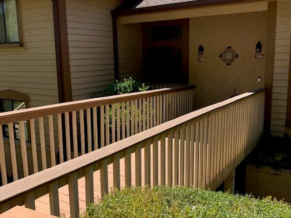 108 E Blue Heron Dr, Salem, SC 29676