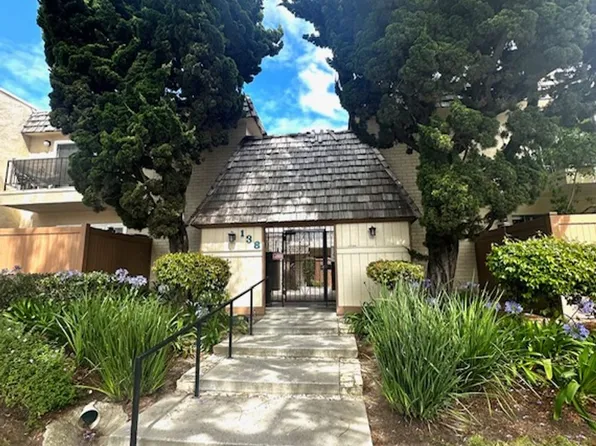 138 S Bryn Mawr St APT 6, Ventura, CA 93003