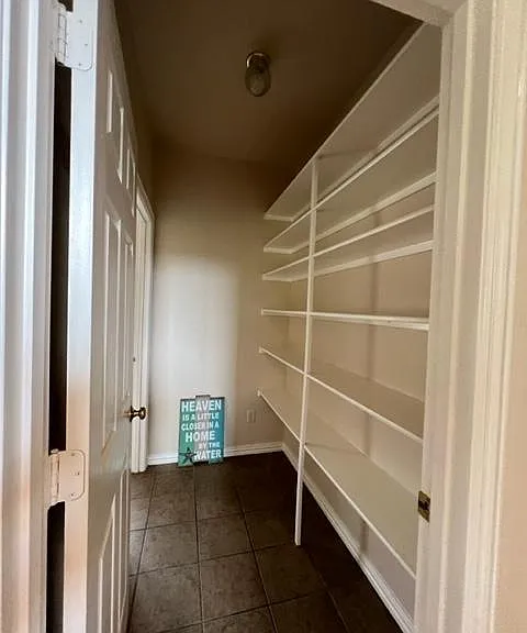 540 Highridge Dr — Photo 10