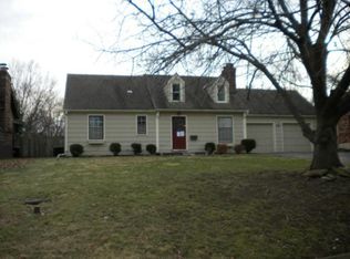 9605 Linwood Blvd, Independence, MO 64052