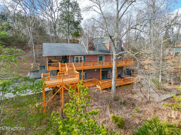 429 Filet Ln, Dandridge, TN 37725