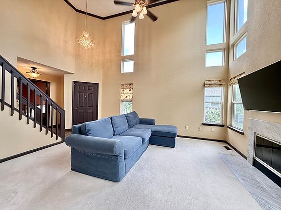 2nd image of 3533 Meadow Grove Trl