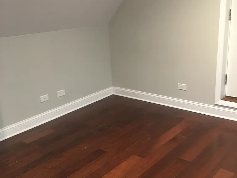1229 N Bosworth Ave — Photo 9