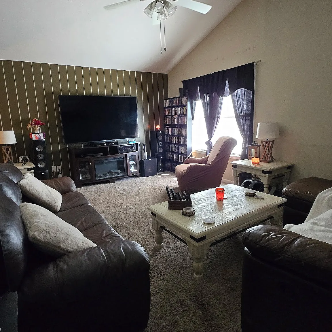 2 bed, 1.5 bath, 1000 sqft, $1,100 — Photo 3