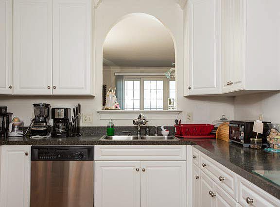 4th image of 91 Blue Stone Hills Dr