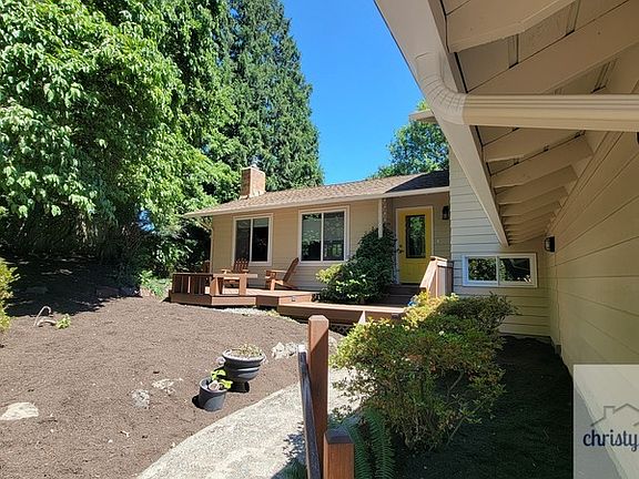3rd image of 7848 128th Ave NE