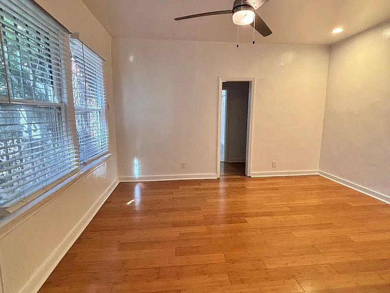 Val D' Kingsley LLC — Photo 12