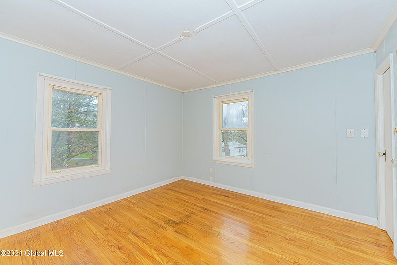 5th image of 807 7th Avenue