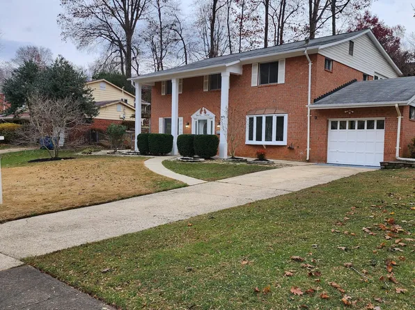 8438 Thames St, Springfield, VA 22151