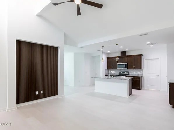 9254 Cool Breeze Dr, Panama City Beach, FL 32413