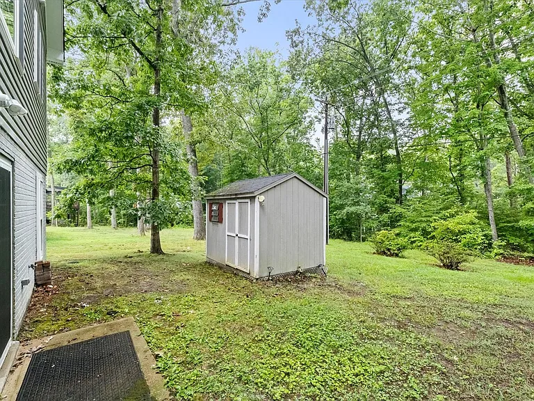 4107 Lakeview Pkwy — Photo 48