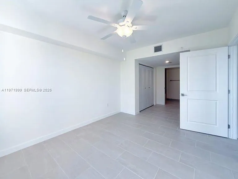 11239 NW 4th Ter #612 — Photo 6