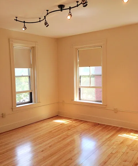 9-17 Warren St #1 — Photo 7