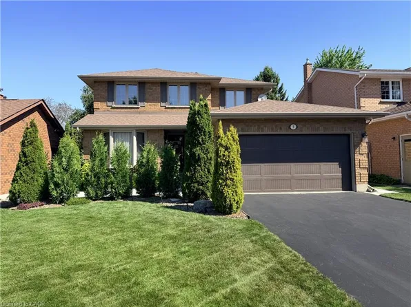 7 Mann Ave, Norfolk County, ON N3Y 5J3