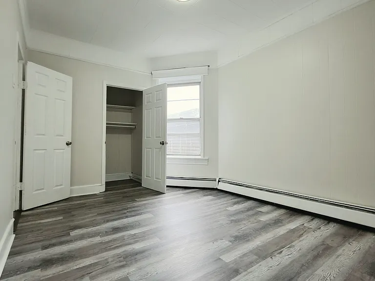 938 W Side Ave #4 — Photo 3