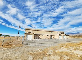 200 Mount Charleston Dr APT 3, Pahrump, NV 89048