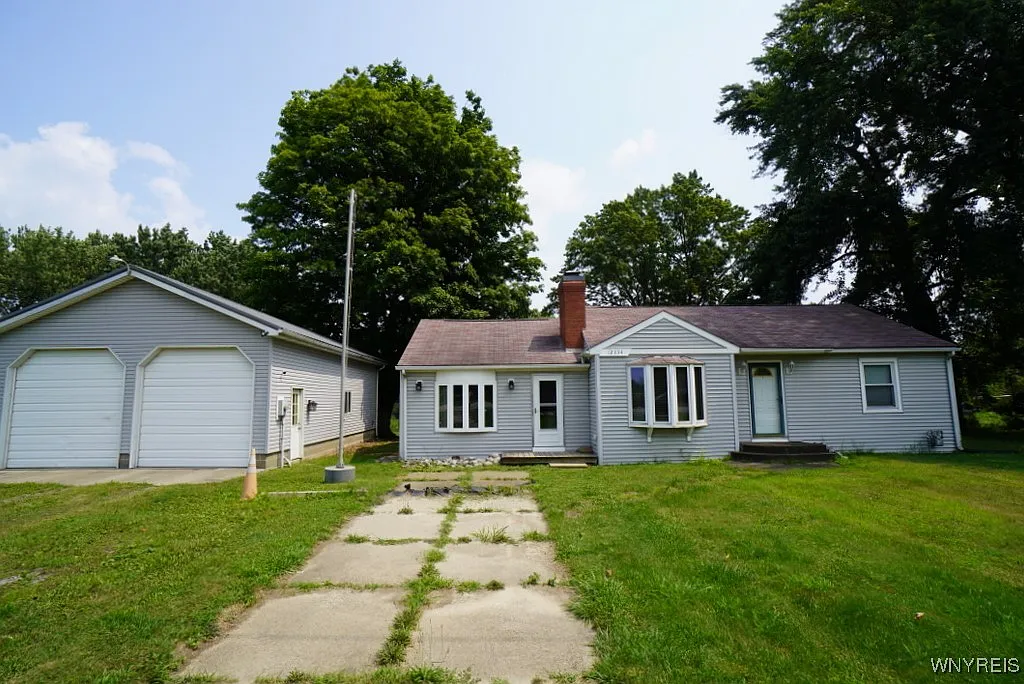 12334 Hanover Rd photo 1