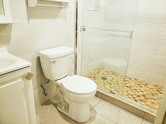 2nd image of 159 E 38th St #2D