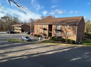 101 S Mitchell Rd, Vinton, VA 24179