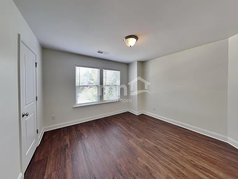 10831 Maryanna Ct — Photo 22