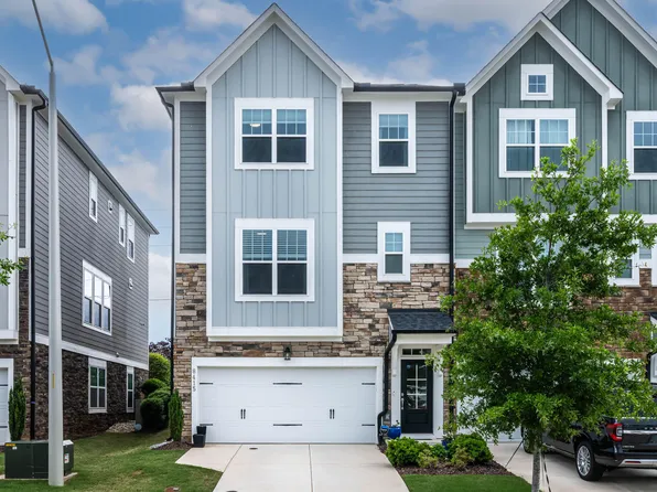 8415 Zinc Autumn Path, Raleigh, NC 27615
