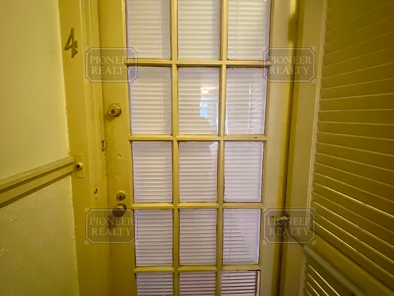 3110 Kensington Ave — Photo 7