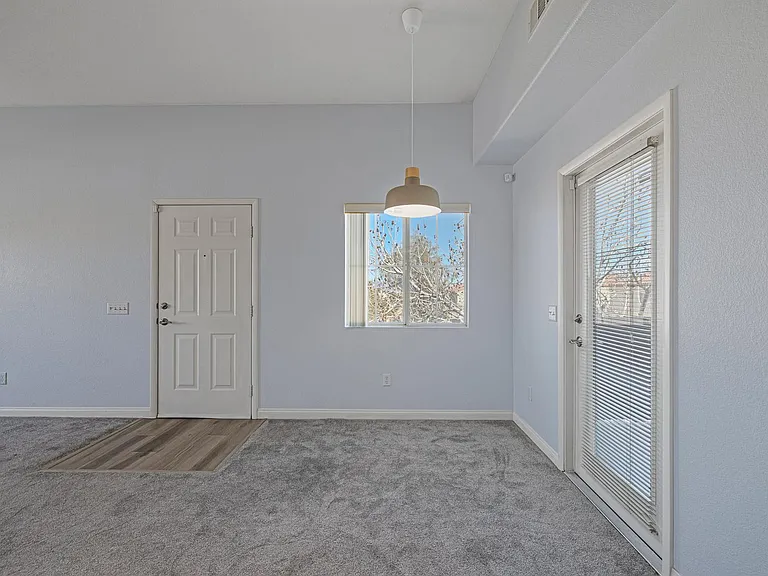 10245 S Maryland Pkwy #225 — Photo 10