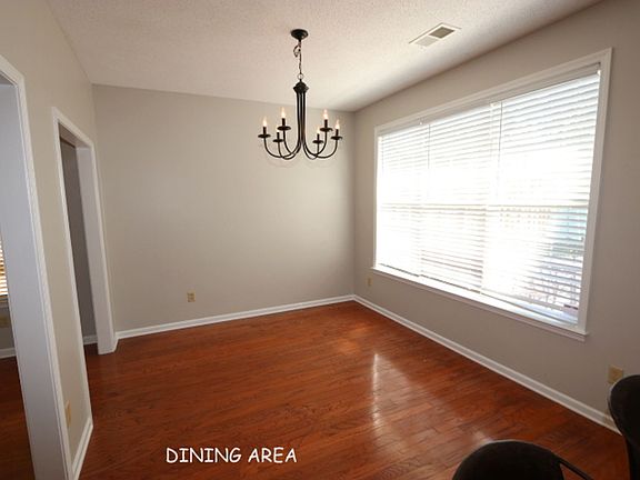 5th image of 8743 Overcup Oaks Dr