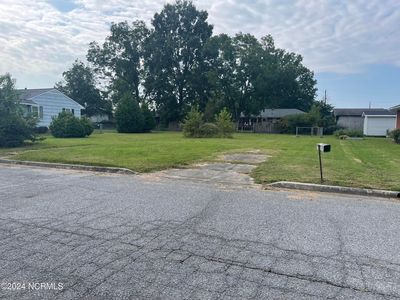 212 Eighth Street, Ayden, NC, 28513