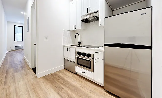 Rented by (Legacy) Tri Hill Realty Group LLC | media 6