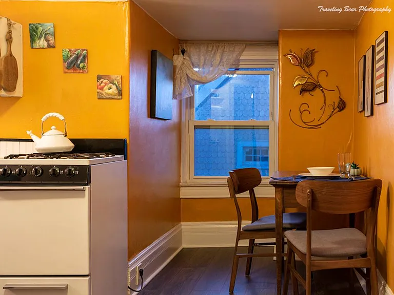 218 E Dale St #G — Photo 3
