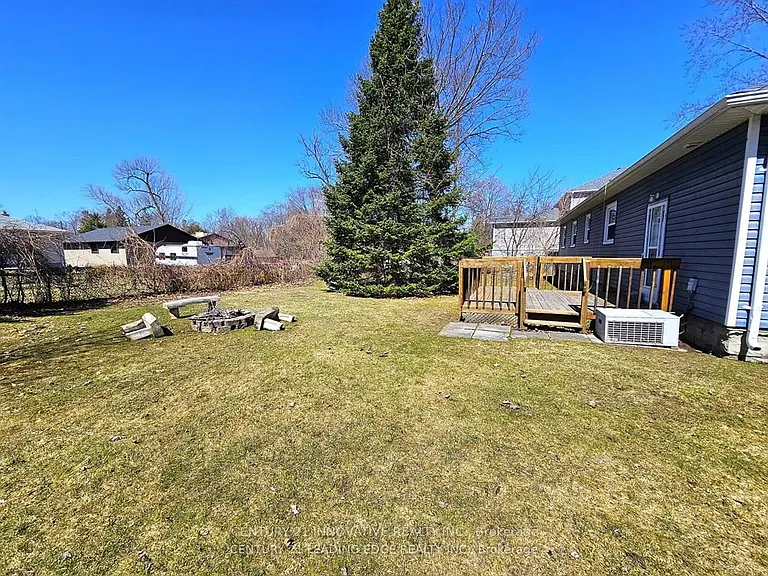 350 The Queensway S #MAIN — Photo 18