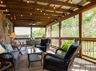 1073 Pinehurst Dr, Gallatin, TN 37066