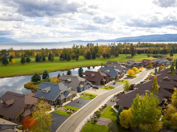 31 Bay Harbor Dr, Bigfork, MT 59911